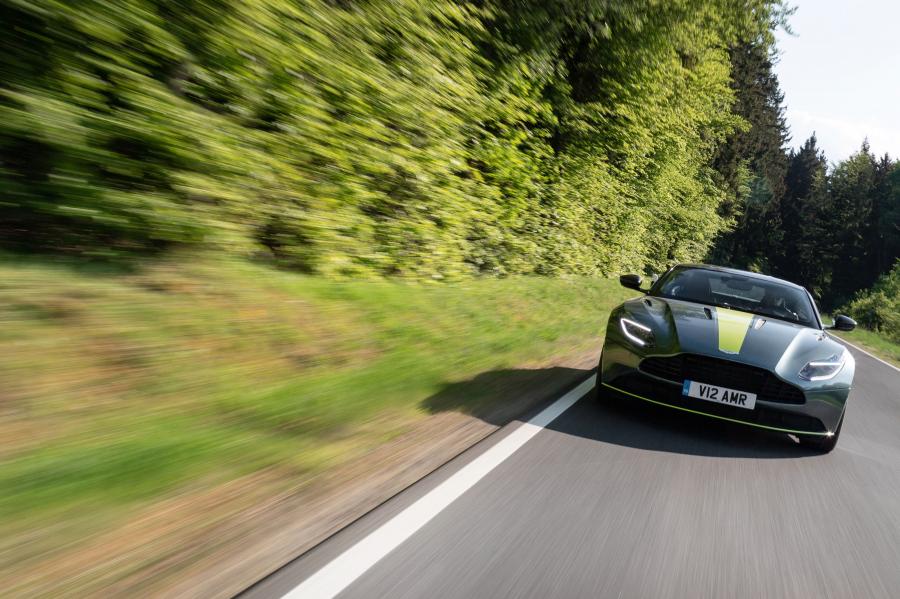  Aston Martin DB11 AMR Signature Edition 2018 года  (WW) (фото 23 из 43)